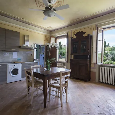 Sant'andrea Nocleg ze śniadaniem 4*
